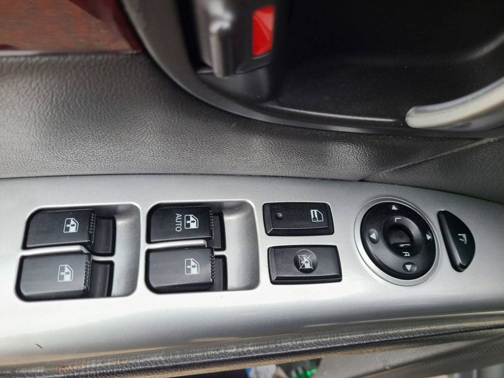 HYUNDAI SANTA FE 2011