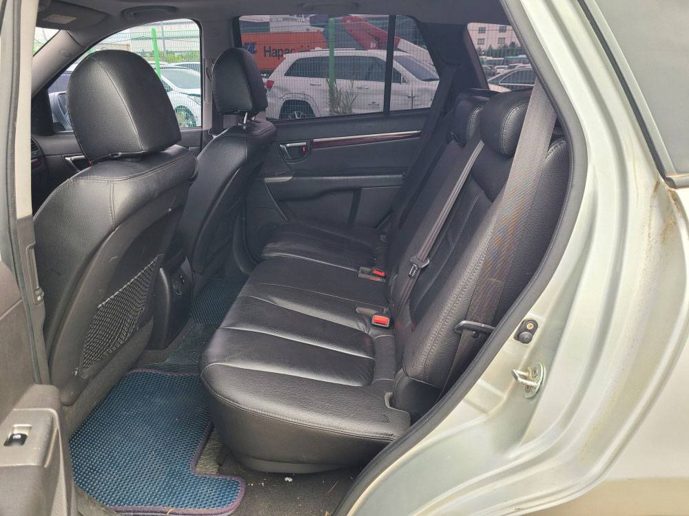 HYUNDAI SANTA FE 2011