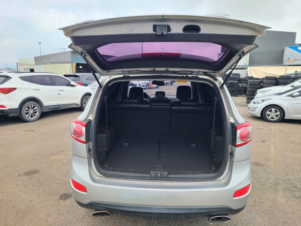 HYUNDAI SANTA FE 2011