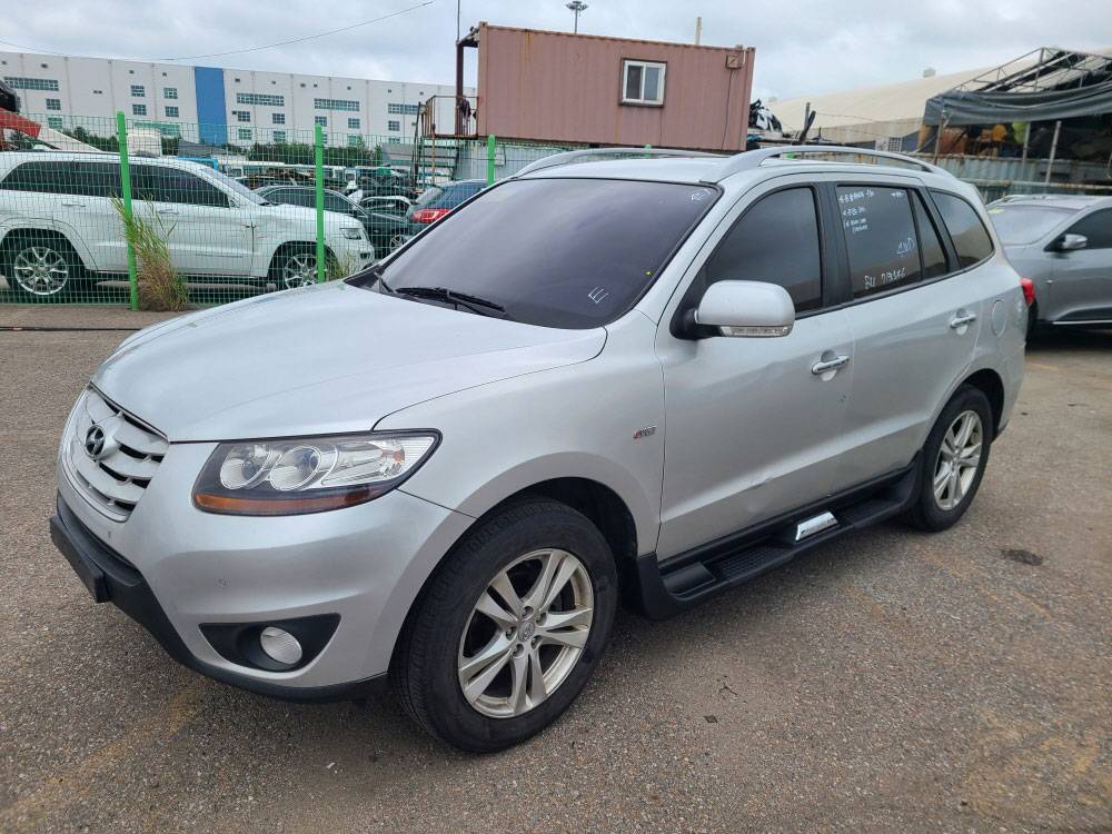 HYUNDAI SANTA FE 2011