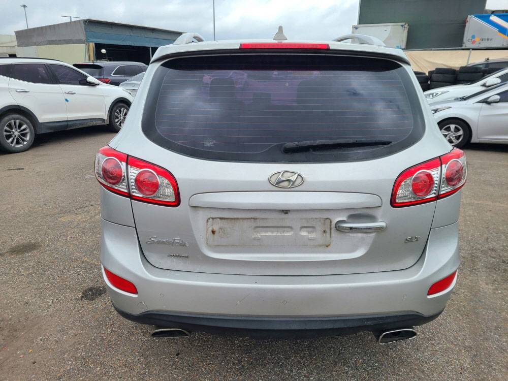 HYUNDAI SANTA FE 2011