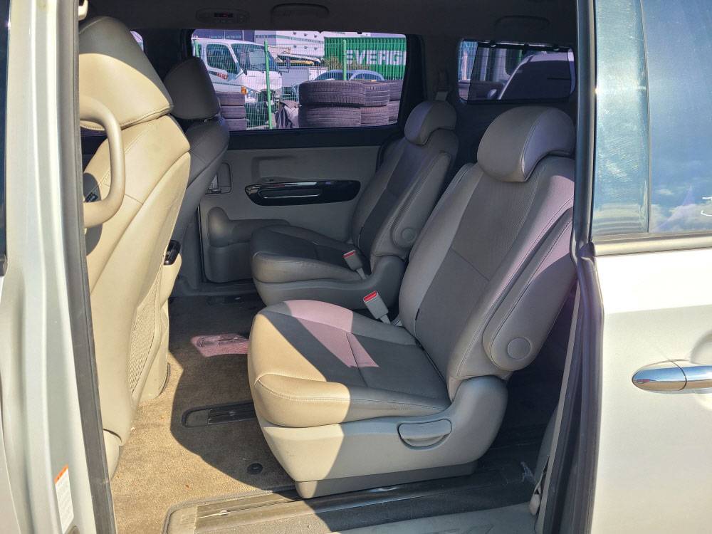 KIA CARNIVAL 2018