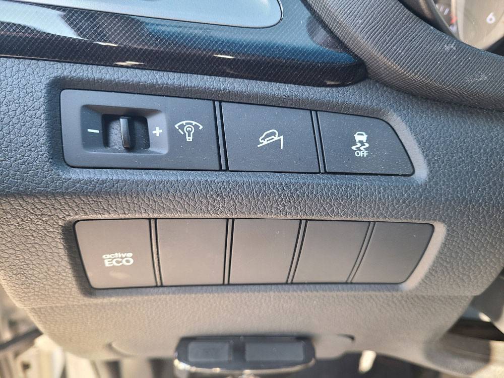 HYUNDAI SANTA FE 2015