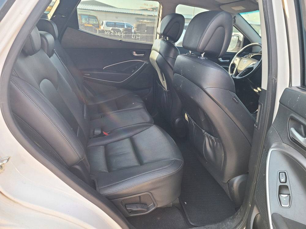 HYUNDAI SANTA FE 2015