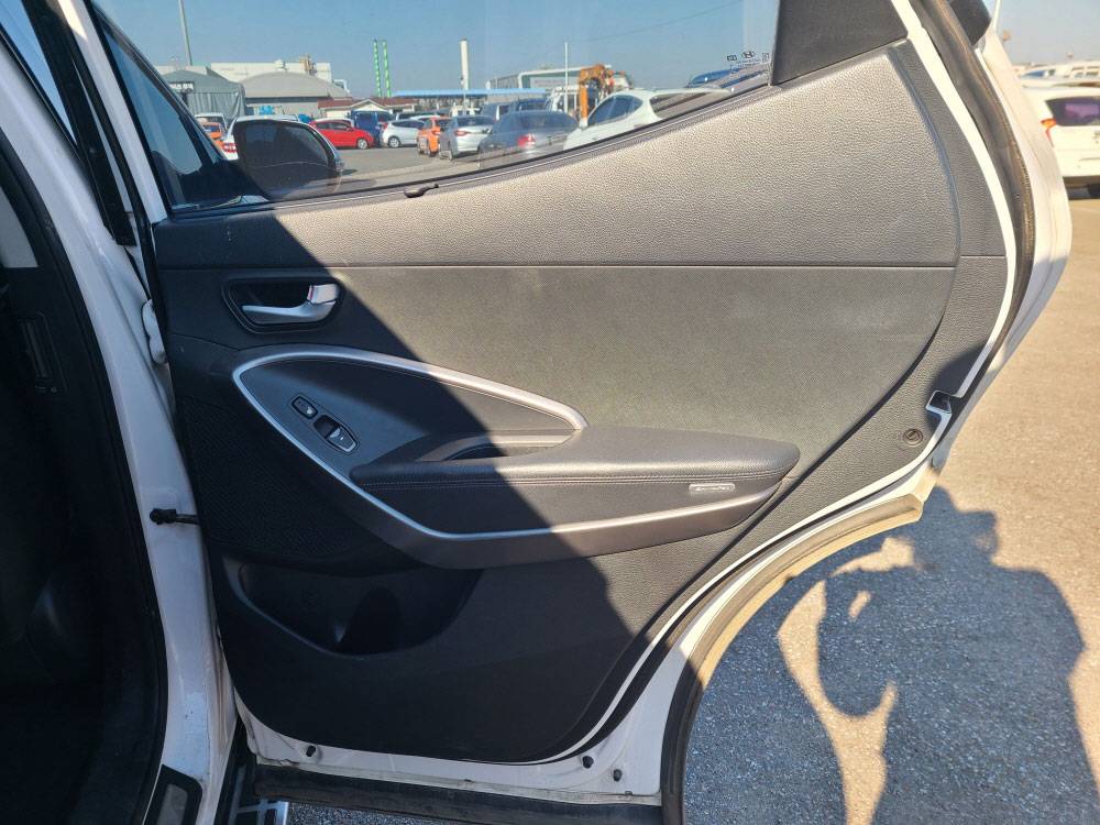 HYUNDAI SANTA FE 2015