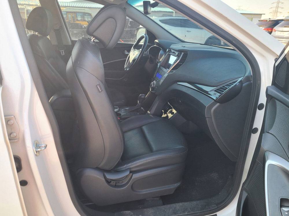 HYUNDAI SANTA FE 2015