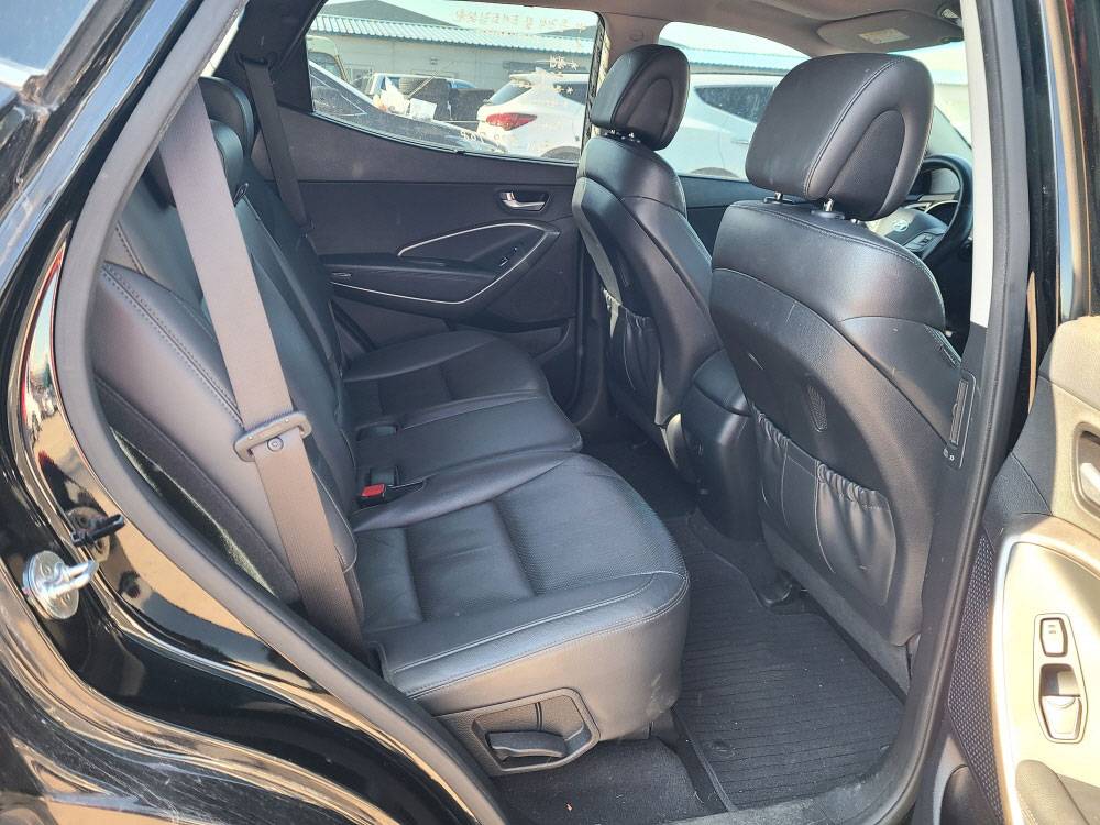HYUNDAI SANTA FE 2016