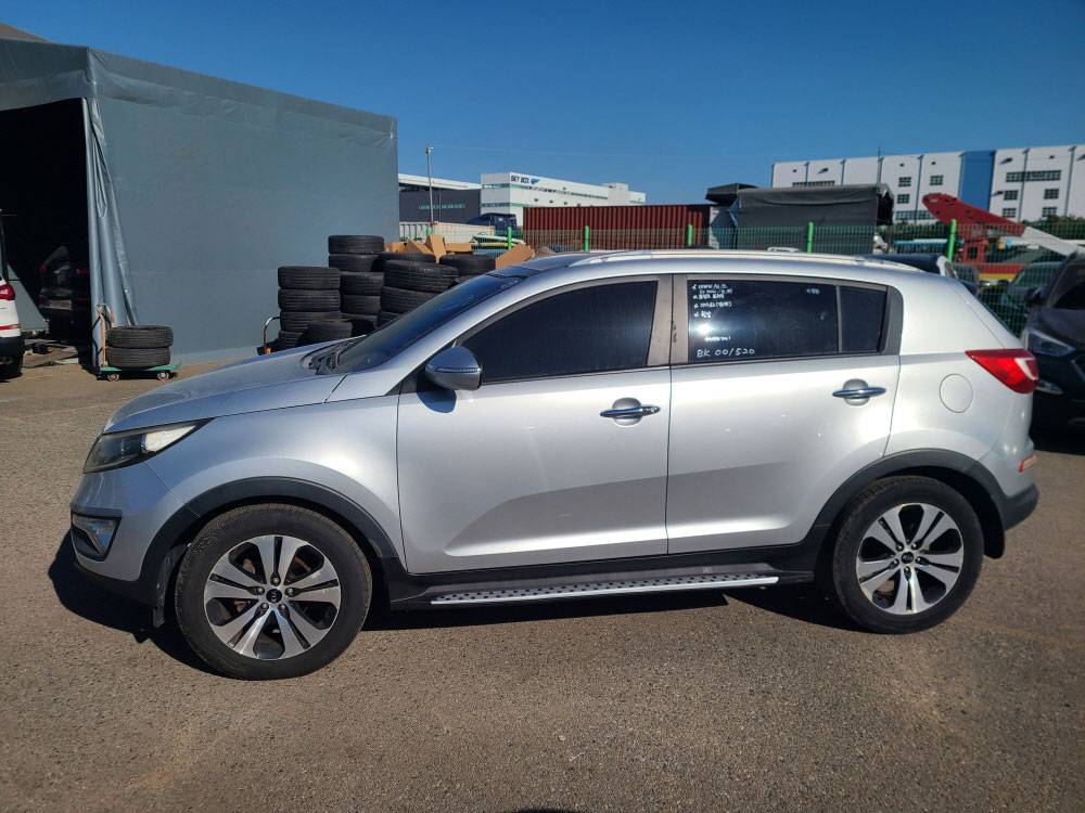 KIA SPORTAGE 2011