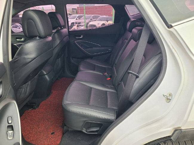 HYUNDAI SANTA FE 2016