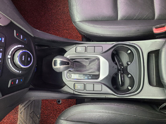 HYUNDAI SANTA FE 2016