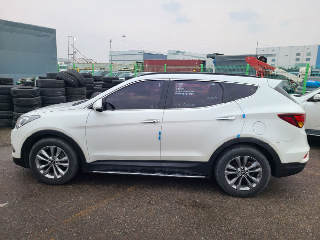 HYUNDAI SANTA FE 2016