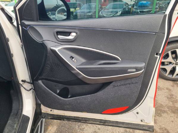 HYUNDAI SANTA FE 2017
