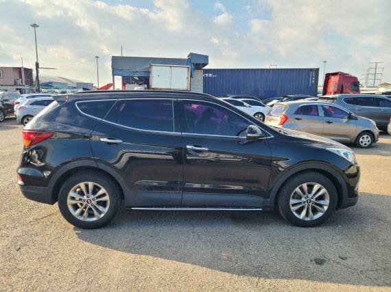 HYUNDAI SANTA FE 2017