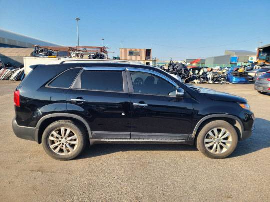 KIA SORENTO 2011