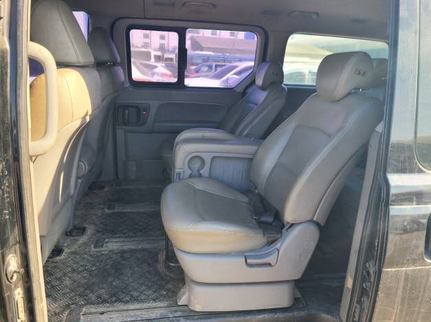 HYUNDAI GRAND STAREX 2019