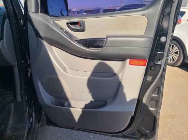 HYUNDAI GRAND STAREX 2019