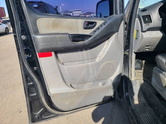 HYUNDAI GRAND STAREX 2019