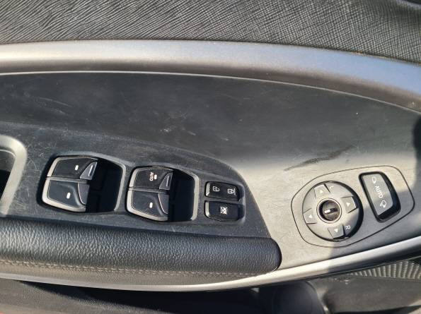 HYUNDAI SANTA FE 2015