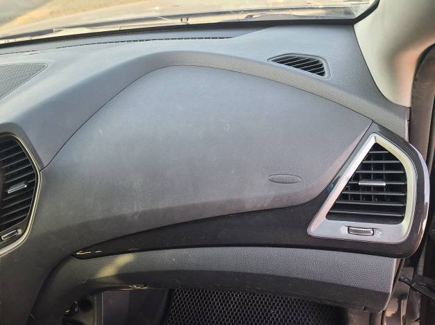 HYUNDAI SANTA FE 2015