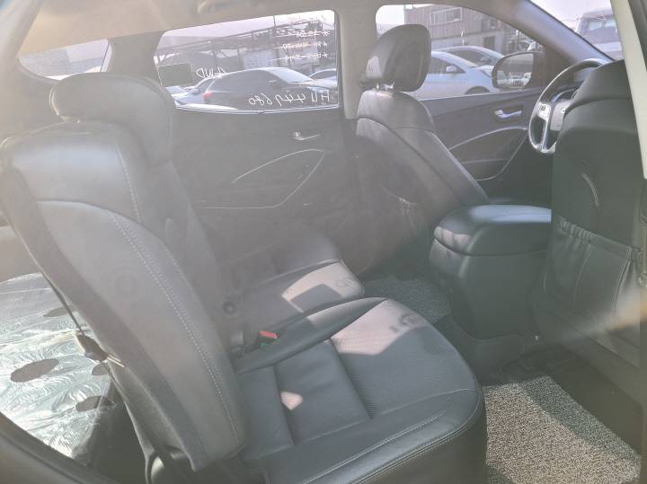 HYUNDAI SANTA FE 2015