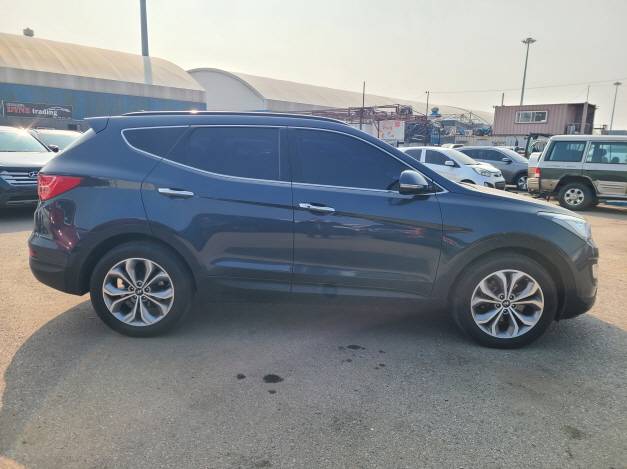 HYUNDAI SANTA FE 2015