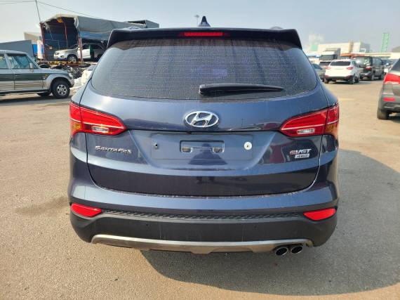 HYUNDAI SANTA FE 2015