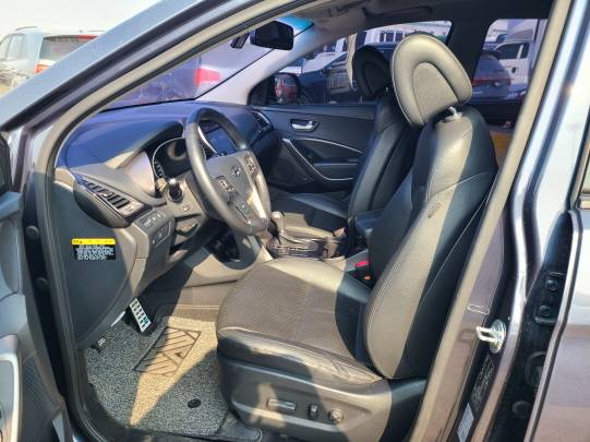 HYUNDAI SANTA FE 2015