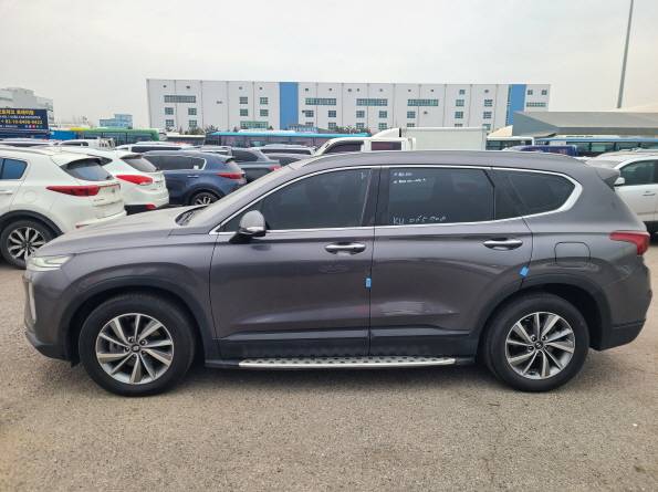HYUNDAI SANTA FE 2019