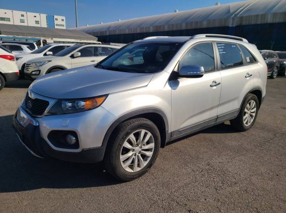 KIA SORENTO 2011