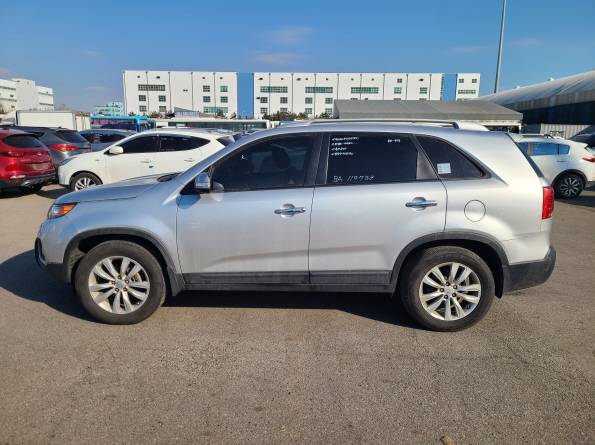 KIA SORENTO 2011