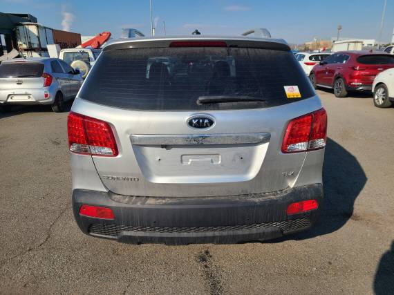KIA SORENTO 2011
