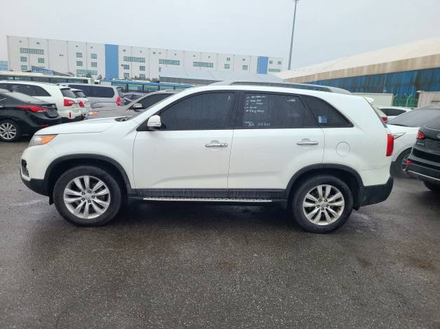 KIA SORENTO 2011