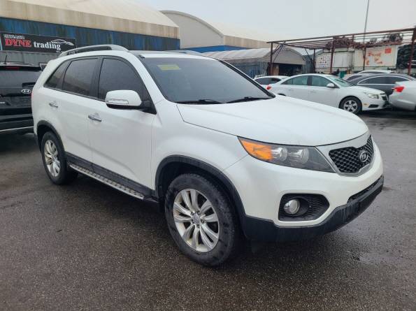 KIA SORENTO 2011
