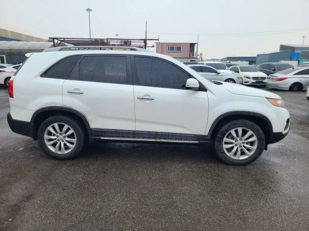 KIA SORENTO 2011