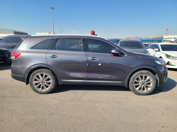 KIA SORENTO 2016