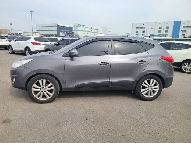 HYUNDAI TUCSON 2011
