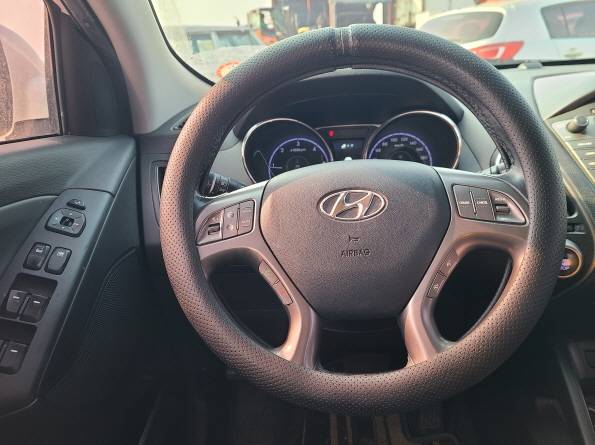 HYUNDAI TUCSON 2014