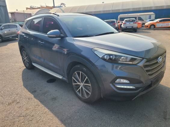 HYUNDAI TUCSON 2016