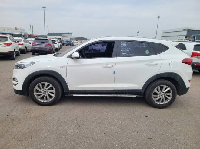 HYUNDAI TUCSON 2018