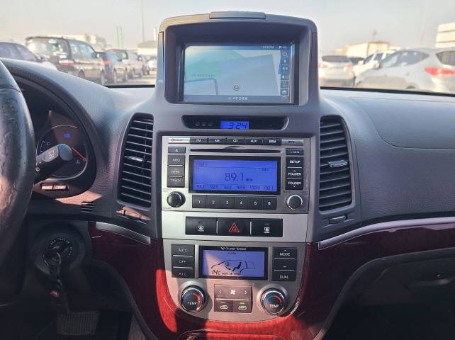 HYUNDAY SANTAFE 2011