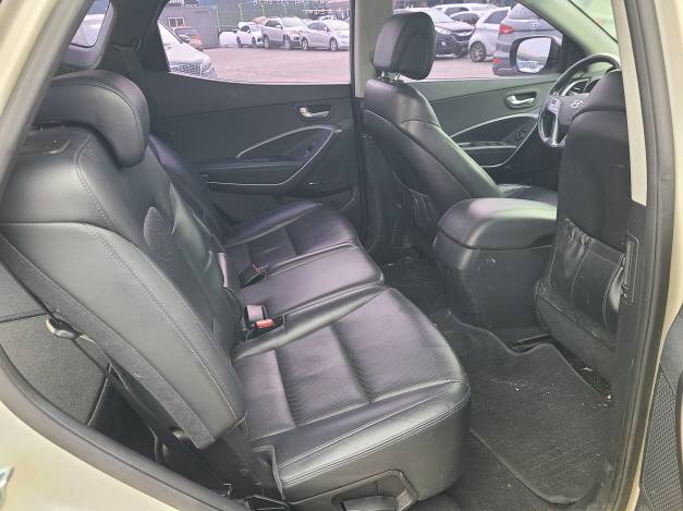 HYUNDAI SANTAFE 2013