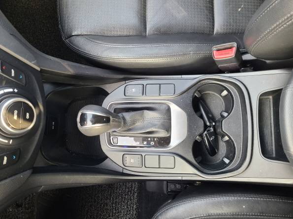 HYUNDAI  SANTAFE 2013