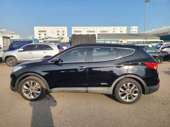 HYUNDAI  SANTAFE 2013