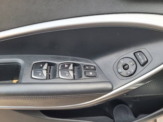 HYUNDAI SANTAFE 2013