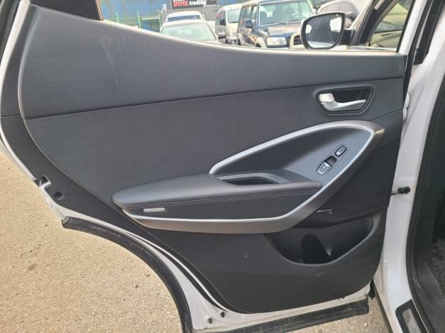 HYUNDAI SANTAFE 2013