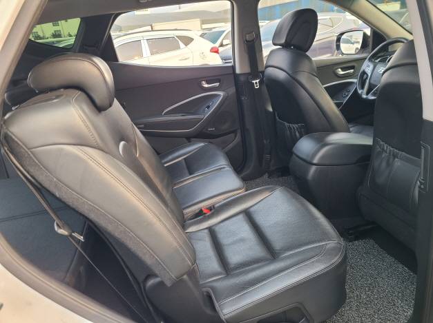 HYUNDAI SANTAFE 2013