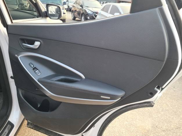 HYUNDAI SANTAFE 2013