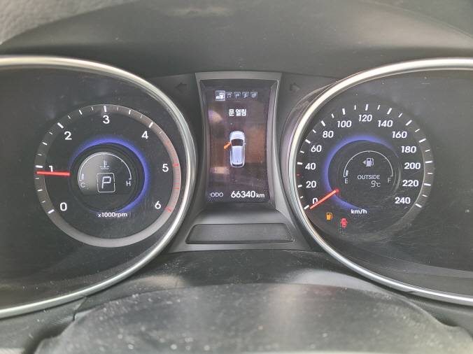 HYUNDAI SANTAFE 2013