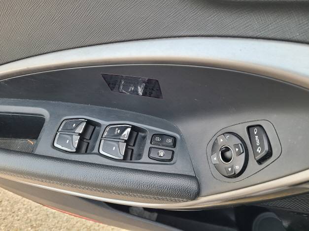 HYUNDAI SANTAFE 2016