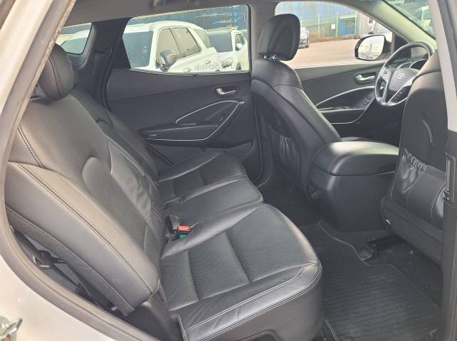 HYUNDAI SANTAFE 2016